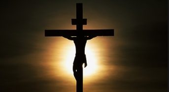 Húsvét: Jézus keresztre feszítése – A kínhalál és a feltámadás