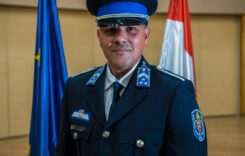 Minden segítség nagy segítség!